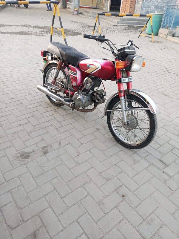 Yamaha bike good condition 2