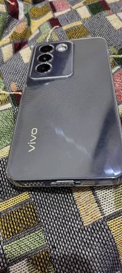 vivo y100