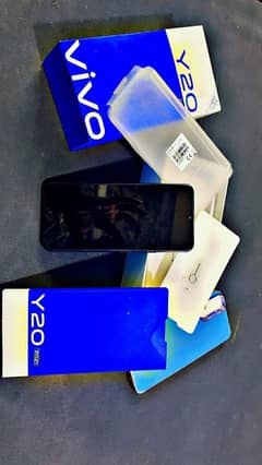 Vivo V20 4/64 03209731972