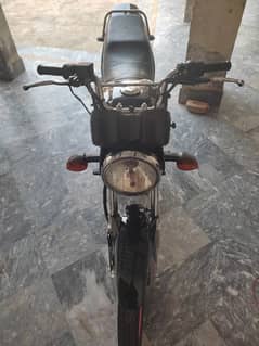 Yamaha black DX 2021 model o34o6874731