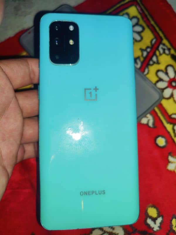 ONE PLUS  8T / 8/256 3