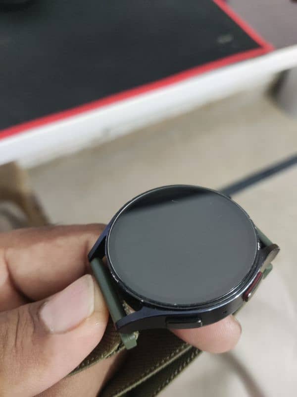 Samsung Galaxy Watch 6 (40mm) & 3 Classic (46mm) in Good Condition 17