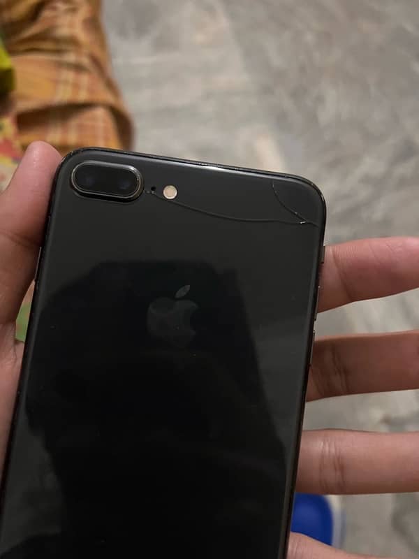 iphone 8 plus pta Approved 7