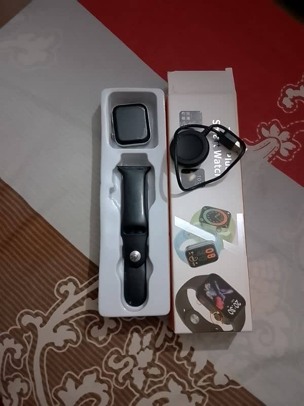 T100 plus smart watch 0