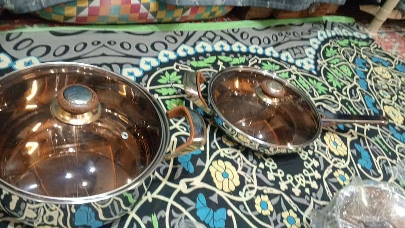 steel cookware set and spice boxes 4