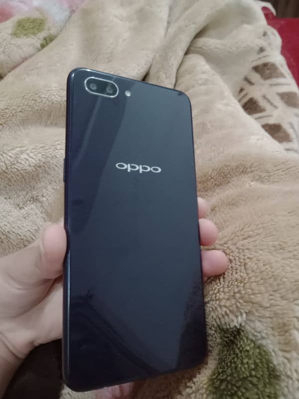 Oppo A12e box saat 4