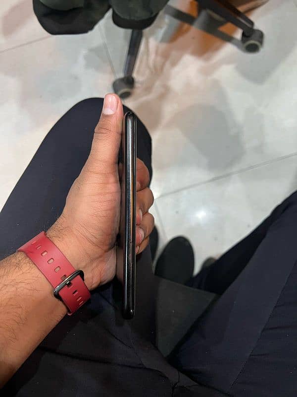 Google Pixel 4a5g 4