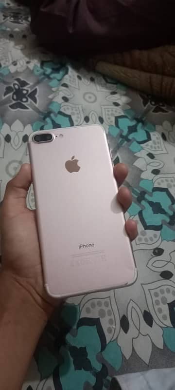 iPhone 7plus 128gb 0