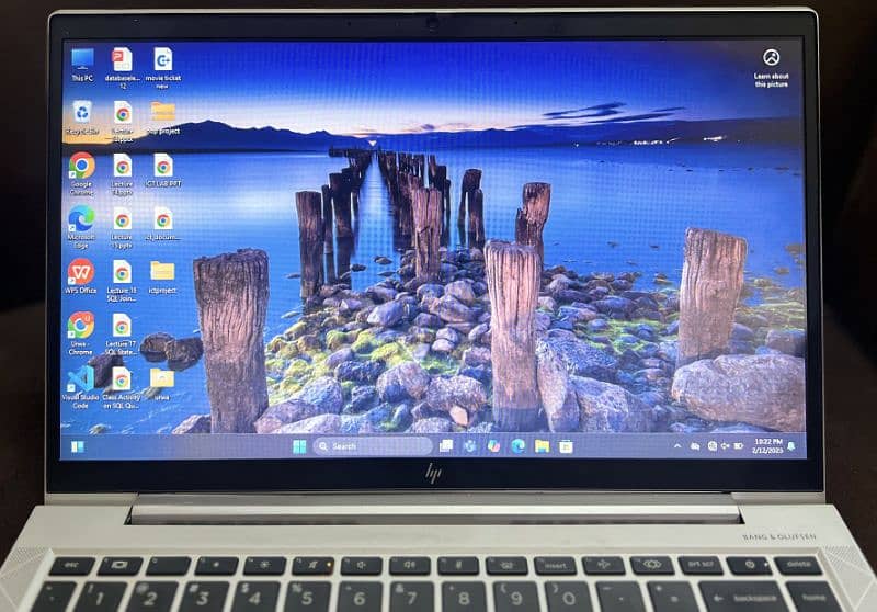 HP 840 G7 i7 10th Generation 16gb Ram in Original Condition 2