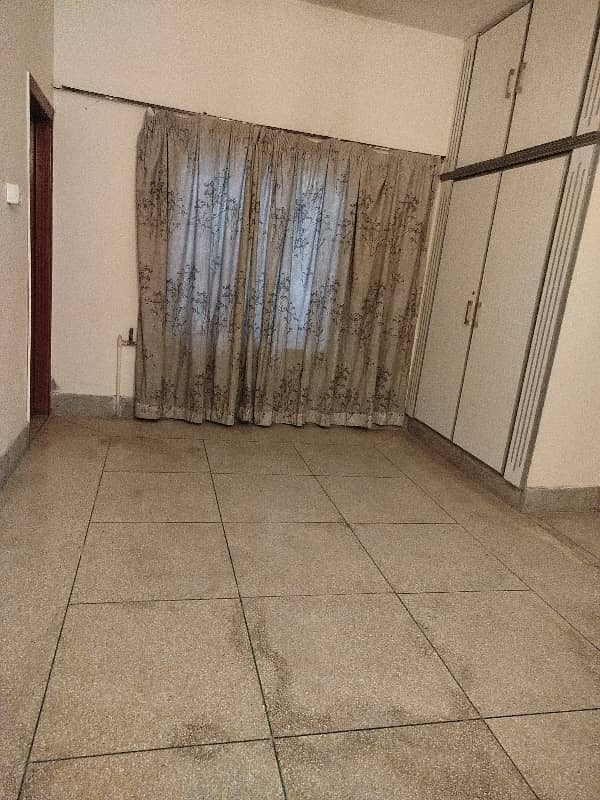 good location good condition 7