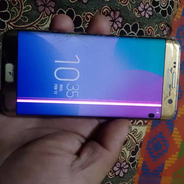 Samsung Galaxy S7 edge 3