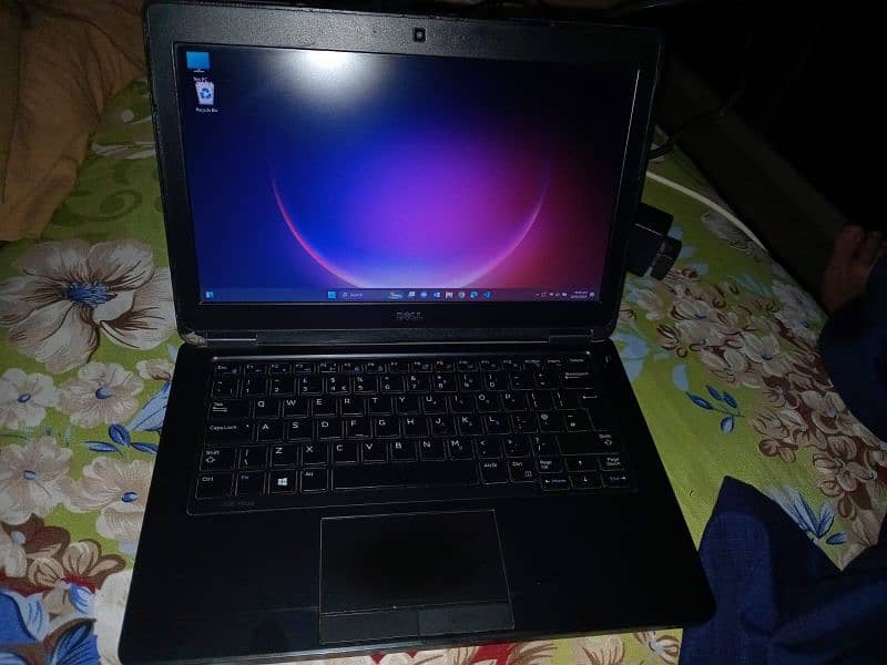 Dell latitude E5250 1