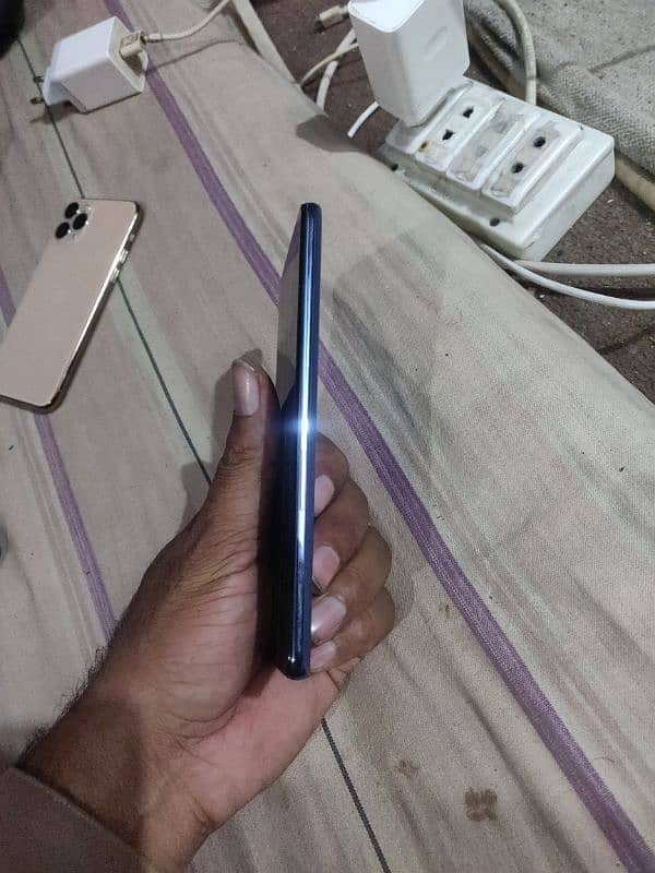 OnePlus 9 5G 2