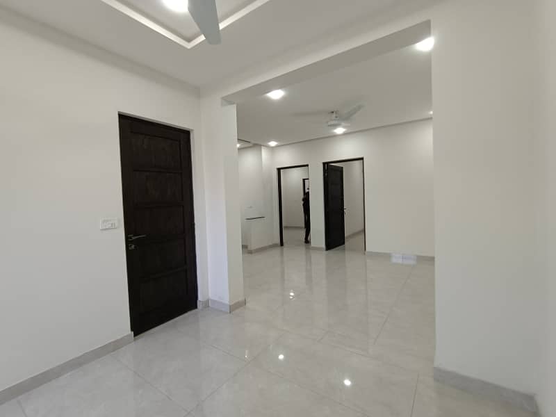 5 Marla Facing Park Brand New House For SALE In Johar Town Super Hot Location 18