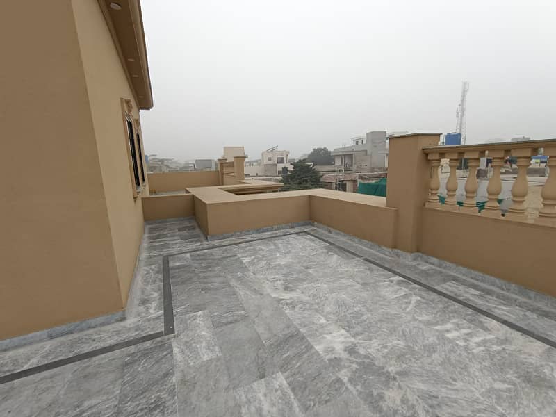 5 Marla Very Beautiful Luxury Brand New Spanish House For SALE In Johar Town Super Hot Location Near Park or Market 39