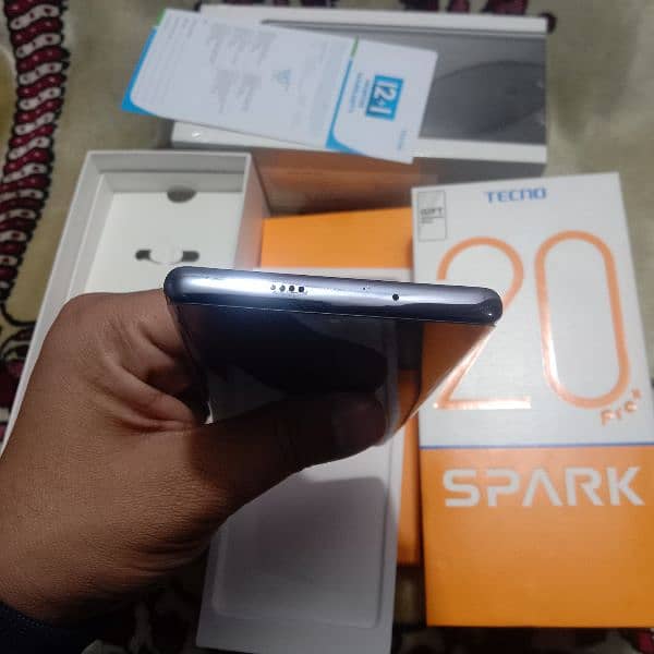 Techno Spark 20Pro plus 9