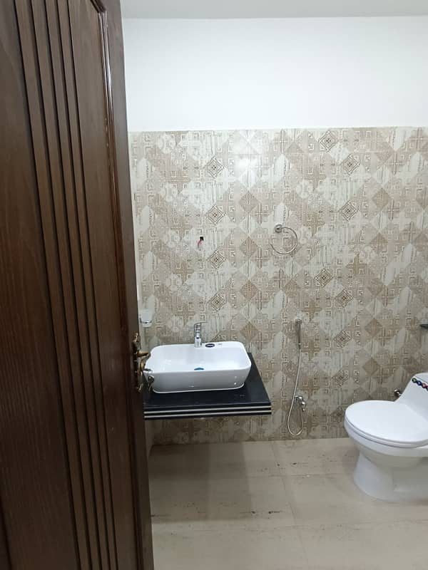 5 Marla Triple Storey House For SALE In Johar Town Hot Location 19