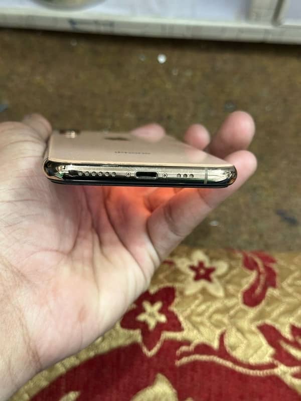 IPHONE XS NON PTA 64 GB 5