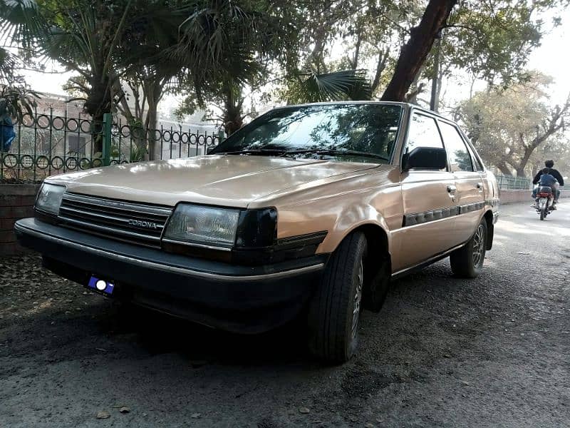 Toyota Corona 1986 EFI (LPG+Petrol) karachi Registered is up for sale. 0