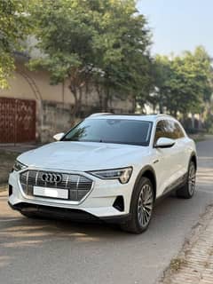 Audi E-Tron 2020