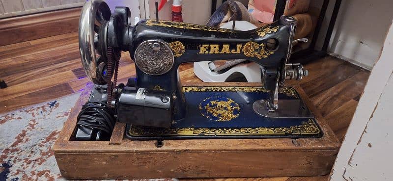 sewing machine with motor 2