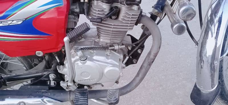 Honda 125 2021 model in good condition 6