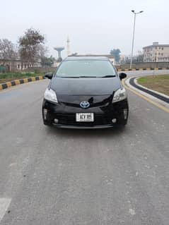 Toyota Prius S LED 2013