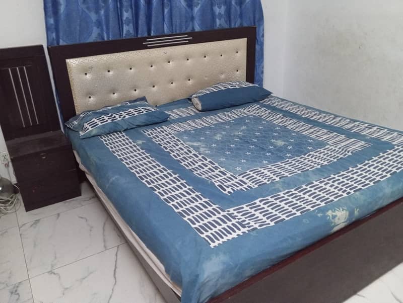 King size bed with mattress 1