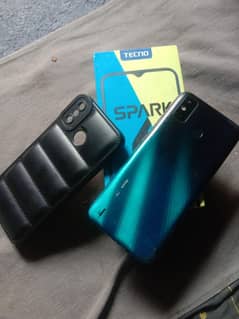 Tecno Spark 6 Go 4/64 with box