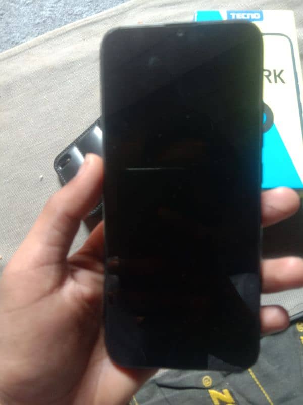 Tecno Spark 6 Go 4/64 with box 1