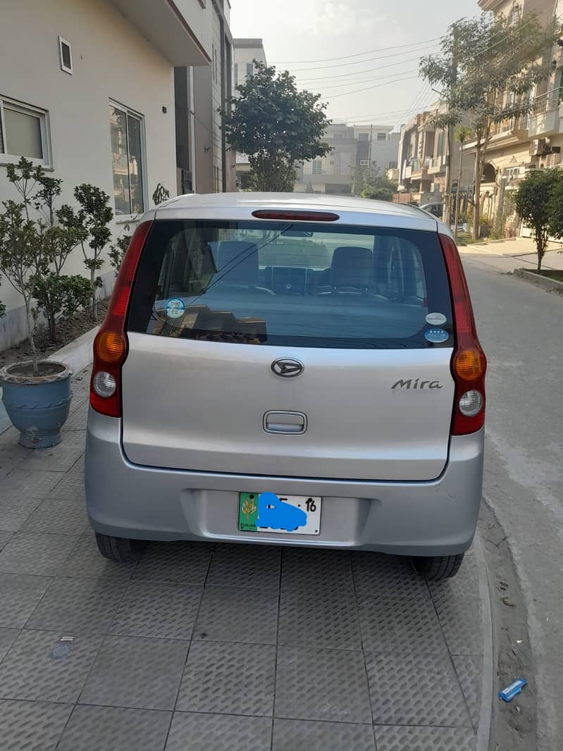 Daihatsu Mira ES 2012/2016 1