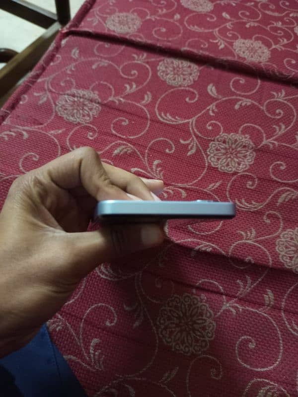 Realme note 60 4/128 6