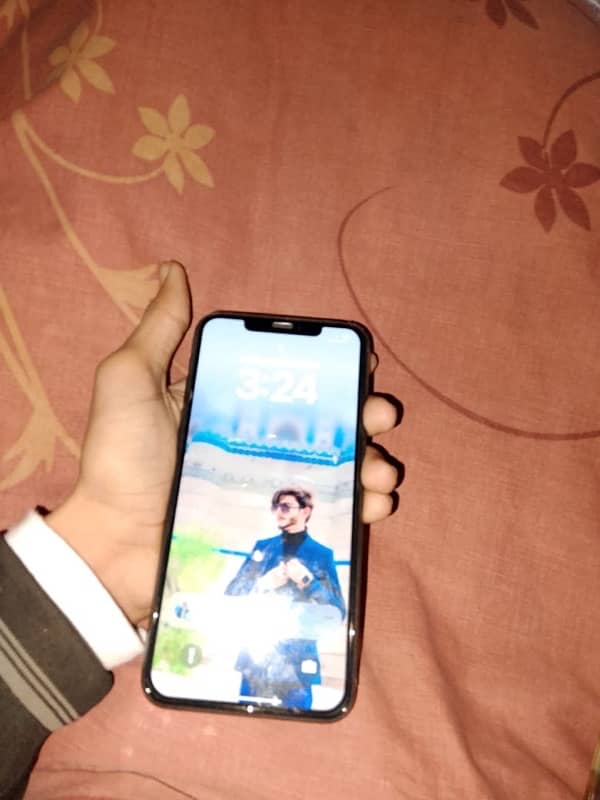 i phone 11 pro max 64 gb non pta 5