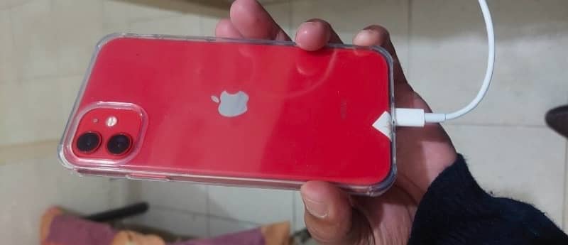 Iphone 11 red 128 PTA Approved lush condition 6