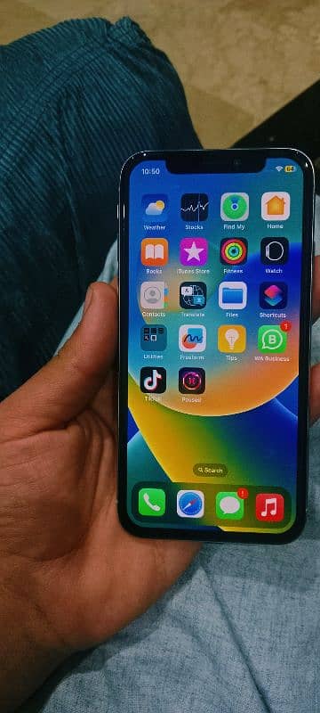 iphone X for sall 256gb 10/10. ,03364749582 1