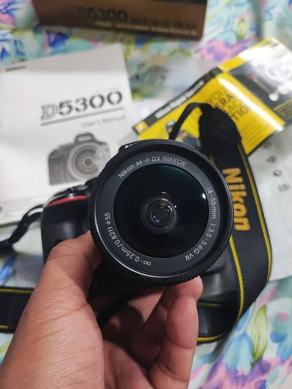 Nikon D5300 complete box 10/10++ 5