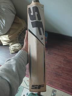 SF cricket bat