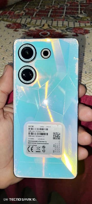 TECNO CAMON 20 AMOLED 256 GB 2