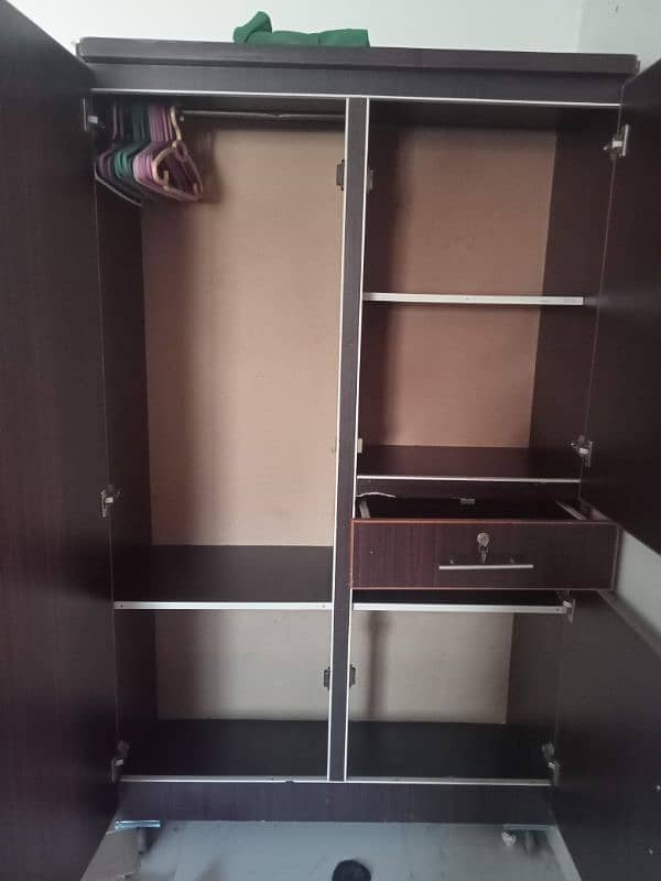 Wooden wardrobe new condition 5