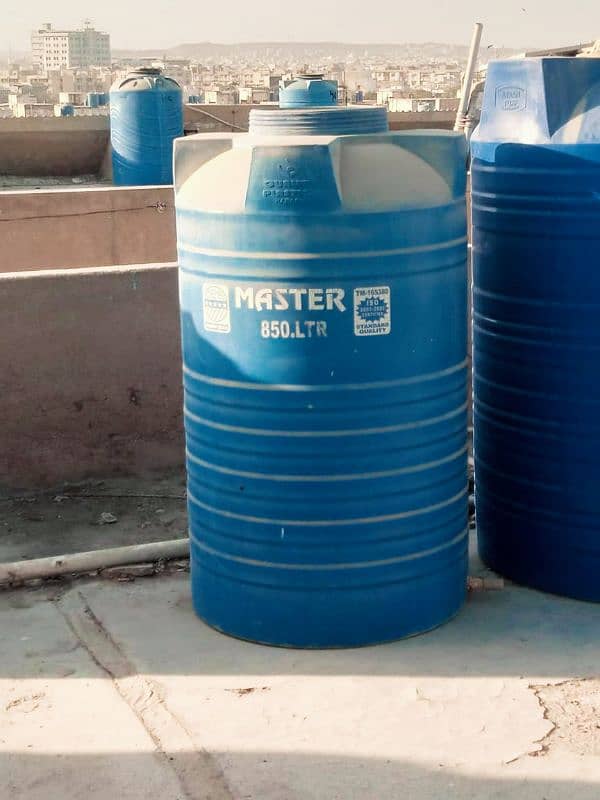 Master Water Tank 850 litres actual 1