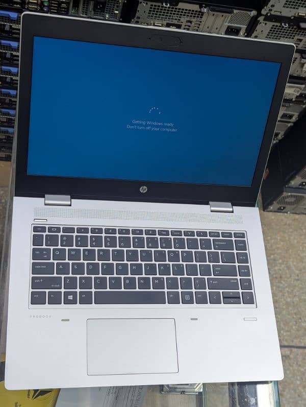 HP ProBook 645 G4 AMD Ryzen 7 2700u 1