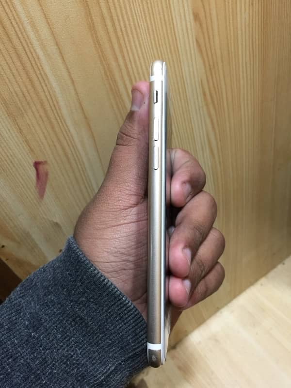 Iphone 7 Gold 128Gb Pta Approved 3