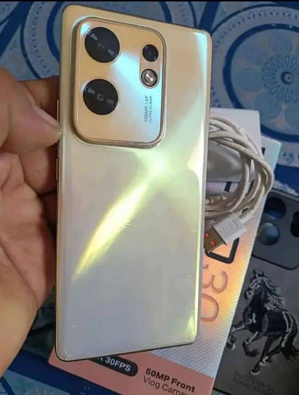 Infinix zero 30 256 gb with box 2 back cover what's app 03105667203 0