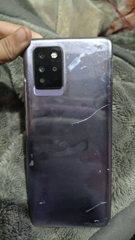 Infinix not 10 pro 8 gb ram 128 storage 2