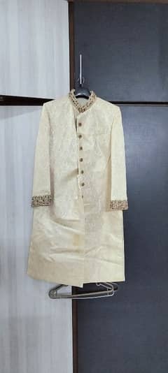 groom dress sherwani,kam waly shoes matching,achicen(kullah)