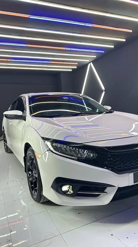 Honda Civic VTi Oriel Prosmatec 2019 UG 2