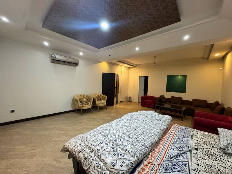 1 Kanal Fully Furnished Full Basement Bungalow Is Available For Rent In Best Block Of DHA Phase 5 Lahore. 5