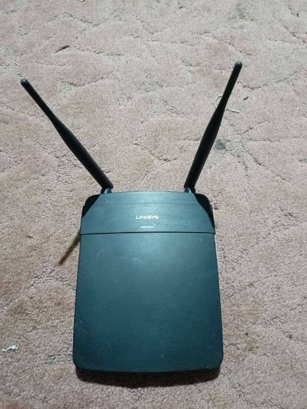 Linksys Wifi Router 300mbps and Renge ziada krne k lie 0