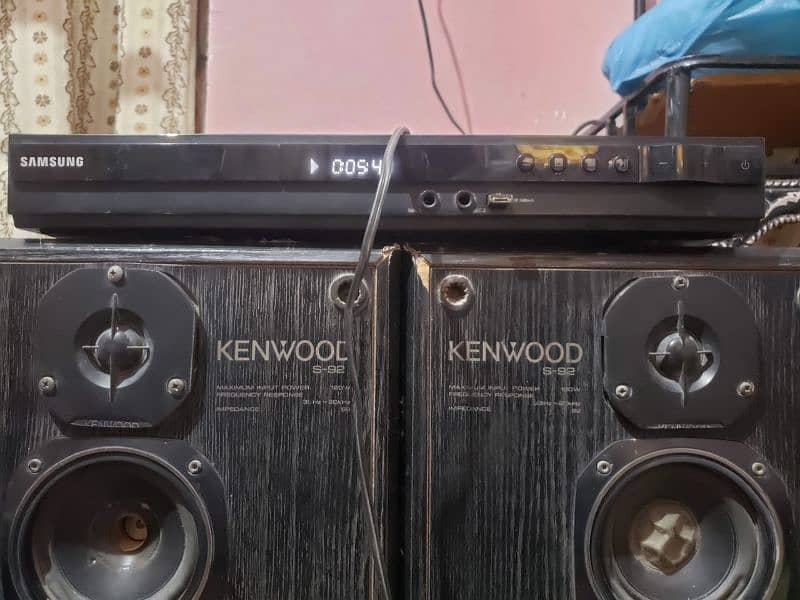 Kewood+Samsung Speaker 1