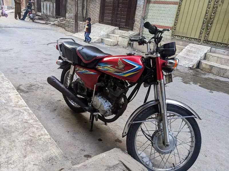 Honda 125 for sale (18 model) Contact 03029694792 Mudassir 1